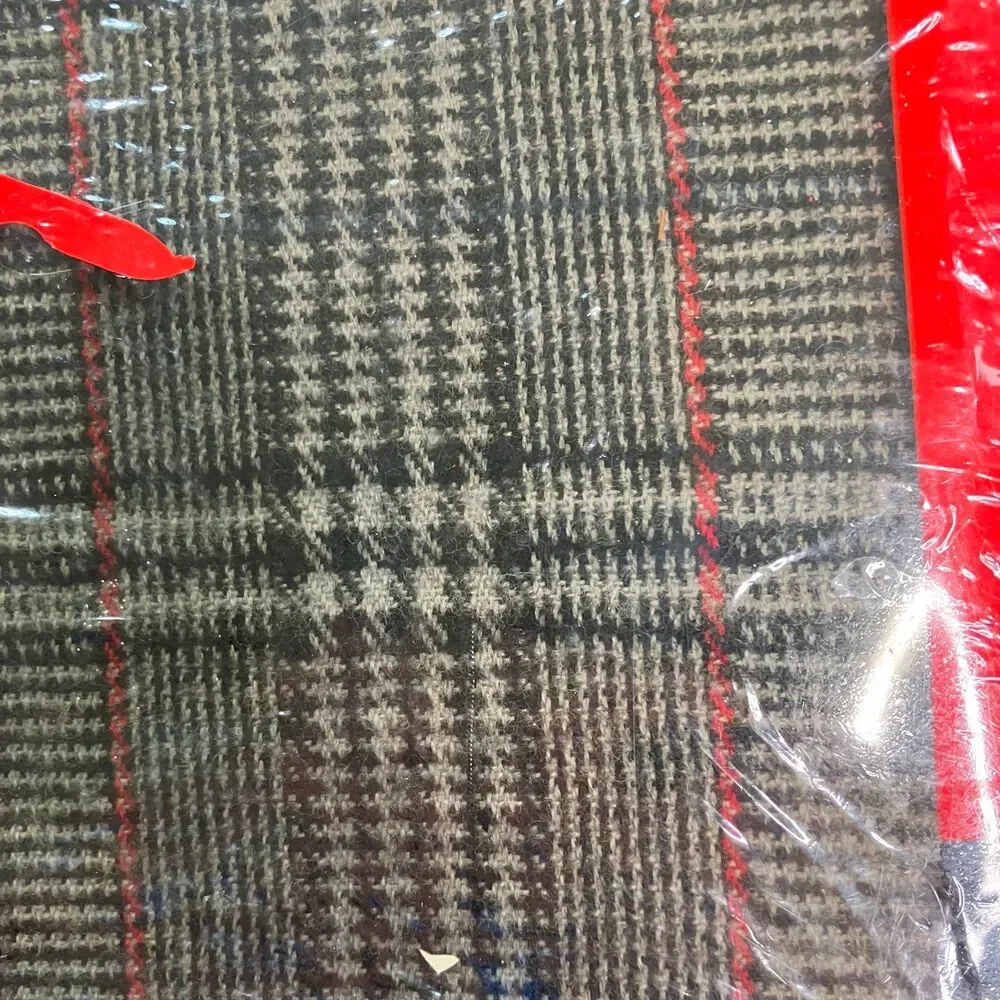 Pierre Cardin Vintage 1990’s Brown Plaid 100% Wool Fringe Muffler Scarf NIB